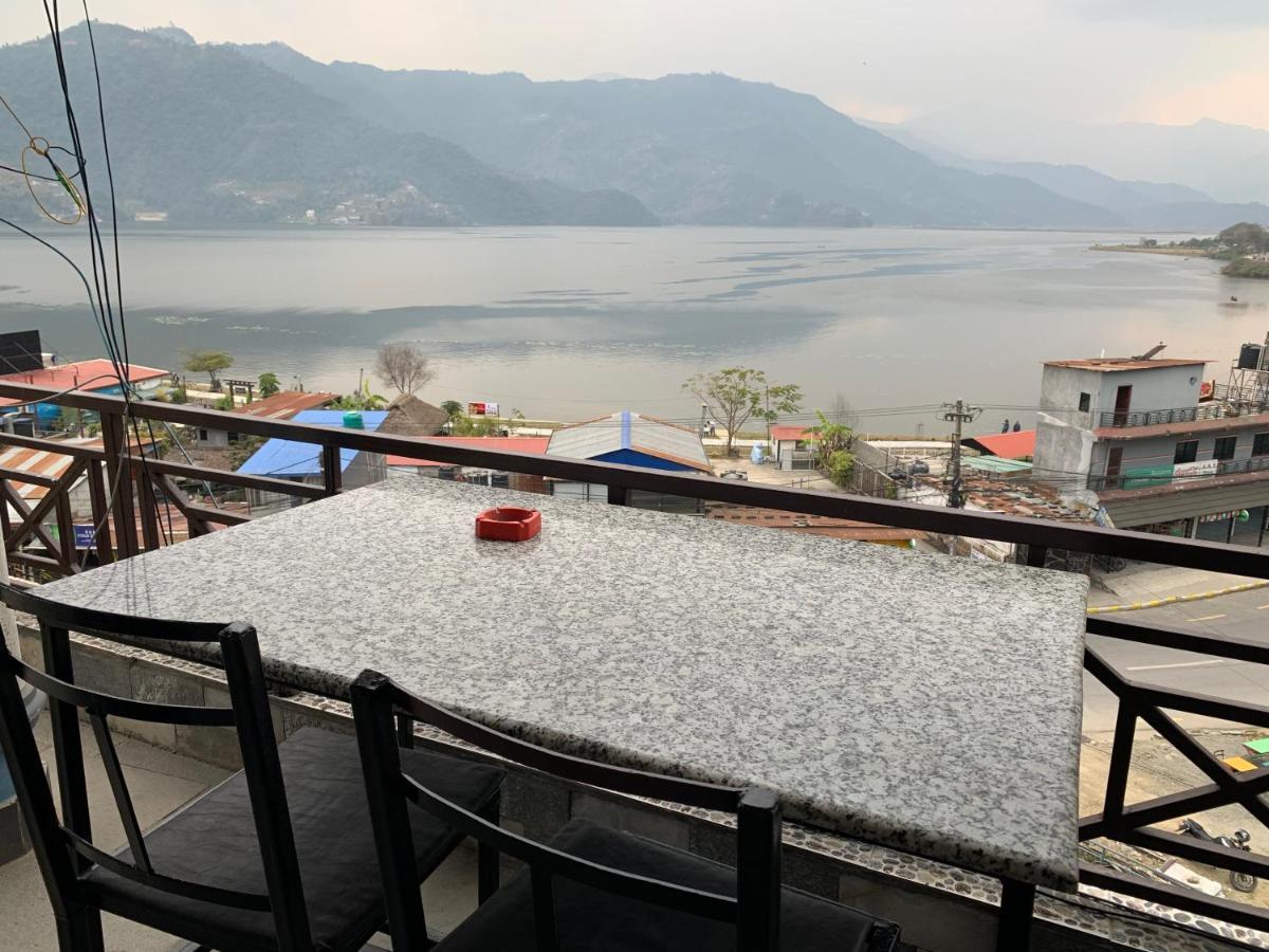 Lake Vision Guesthouse Pokhara Exterior photo