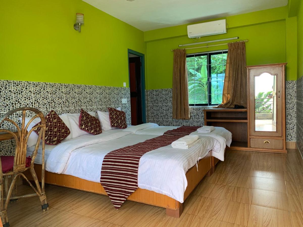 Lake Vision Guesthouse Pokhara Exterior photo