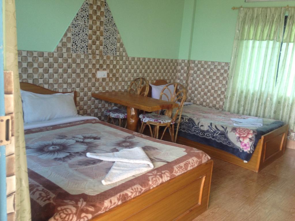 Lake Vision Guesthouse Pokhara Exterior photo