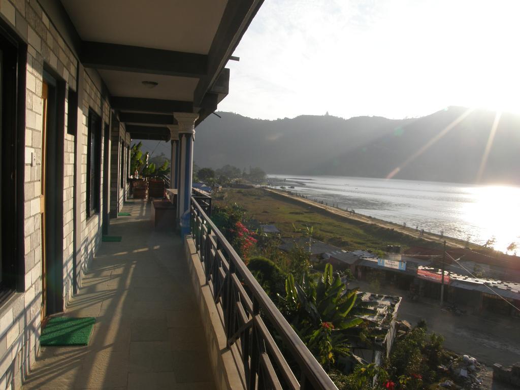Lake Vision Guesthouse Pokhara Exterior photo