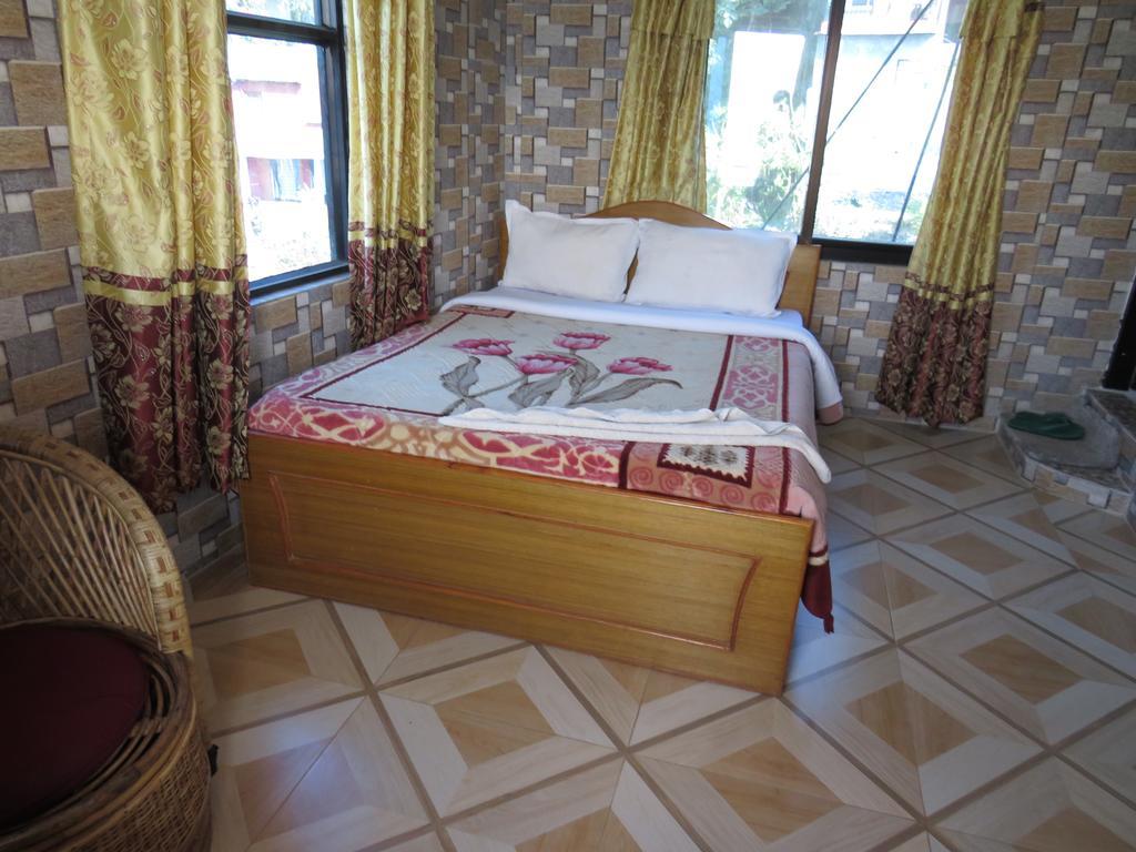 Lake Vision Guesthouse Pokhara Exterior photo