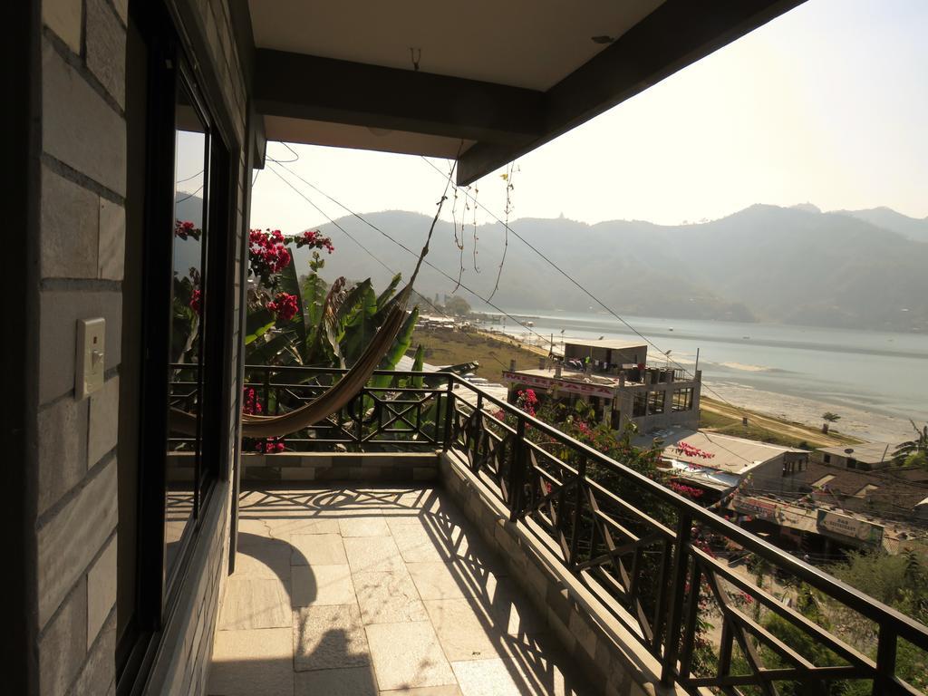 Lake Vision Guesthouse Pokhara Exterior photo