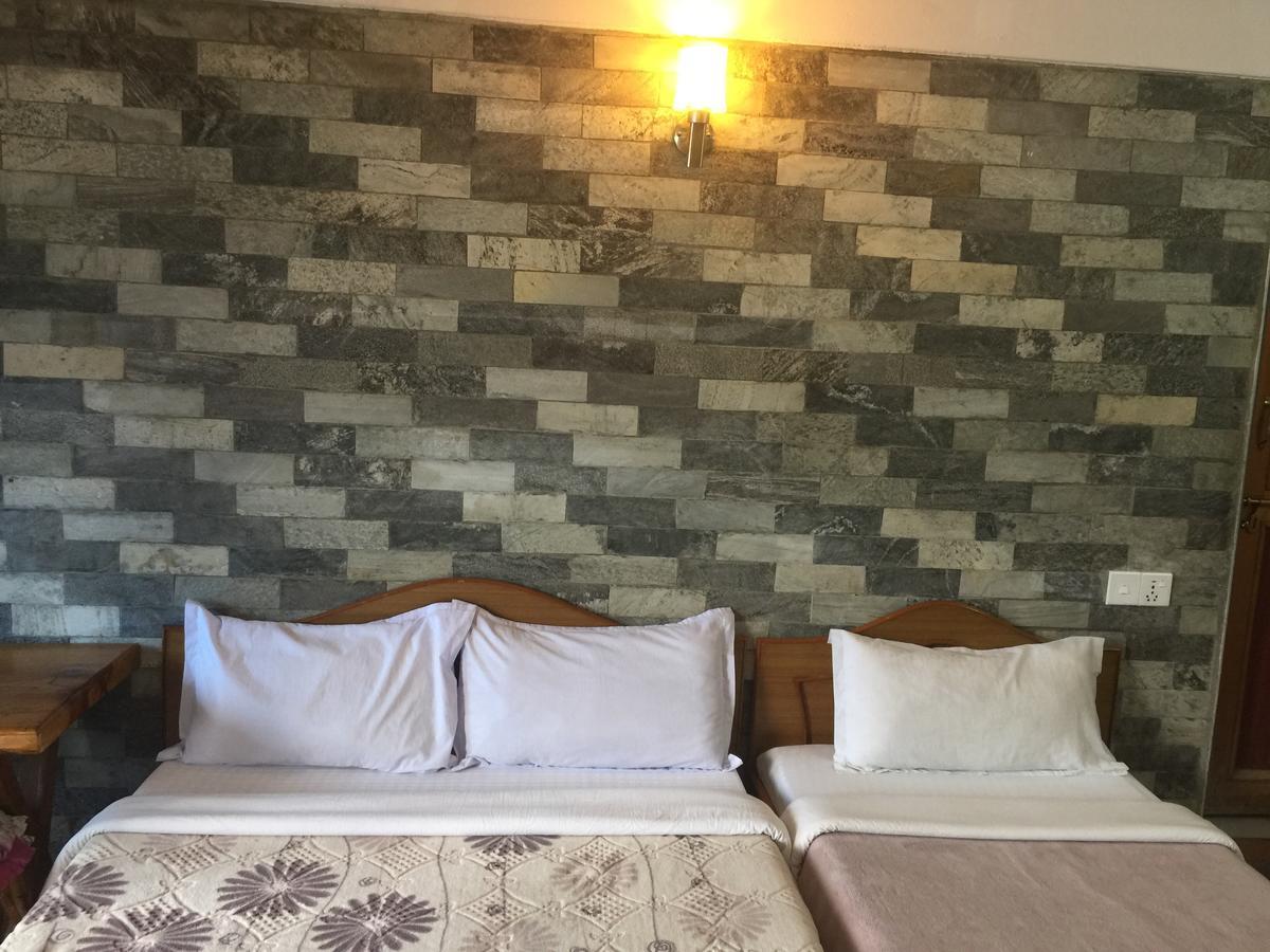 Lake Vision Guesthouse Pokhara Exterior photo