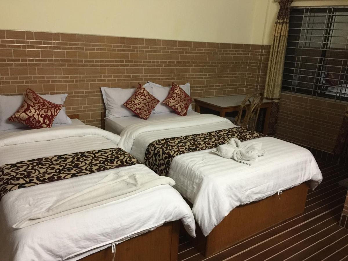 Lake Vision Guesthouse Pokhara Exterior photo